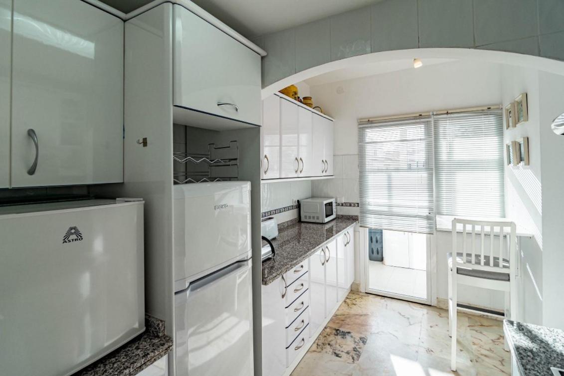La Cala De Mijas Sea View Apartment With Pool In Mijas By Costarentals - Ref 219 Eksteriør bilde